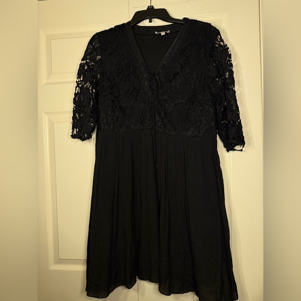 J Gee Women’s Black Bohemian Laced Flowy Dress
